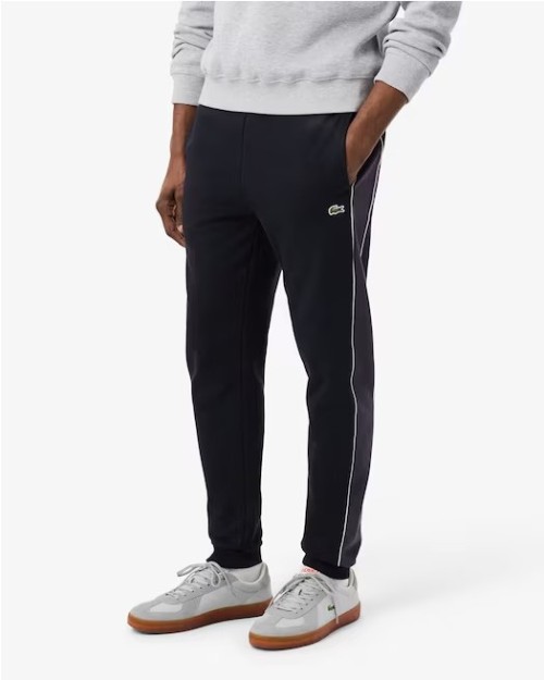 PANTALÓN CHANDAL CORTE TAPERED.