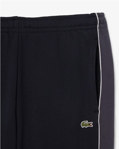 PANTALÓN CHANDAL CORTE TAPERED.