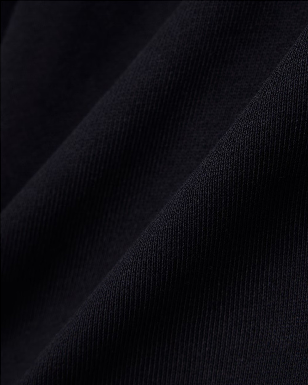 PANTALÓN CHANDAL CORTE TAPERED.