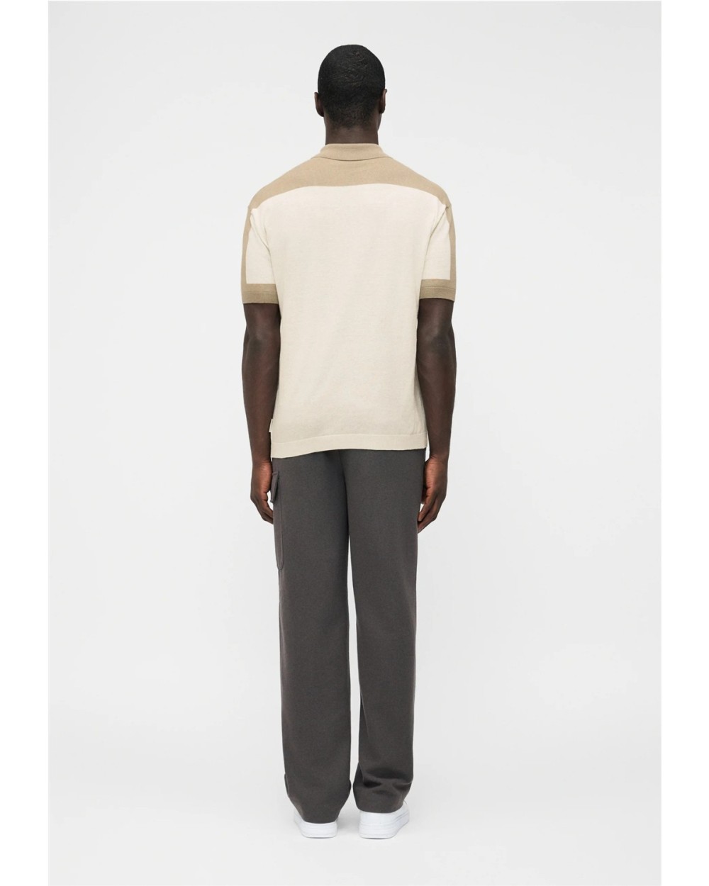 POLO LIGERO DE PUNTO DE LINO Y ALGODON