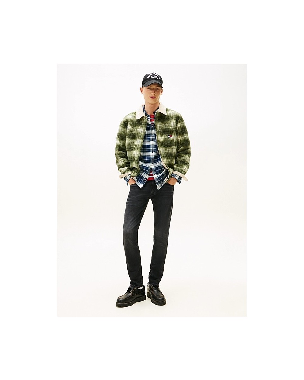 PANTALON VAQUERO SCANTON NEGROS DESTEÑIDOS