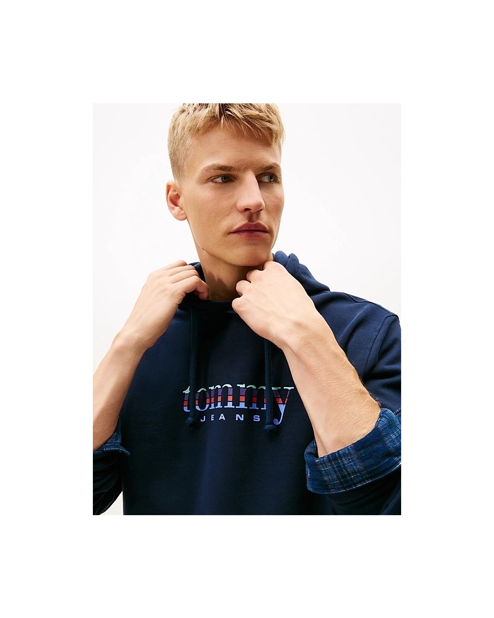 SUDADERA CON CAPUCHA Y LOGO