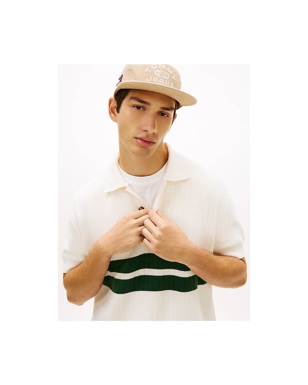 POLO DE PUNTO CON RAYAS CENTRALES