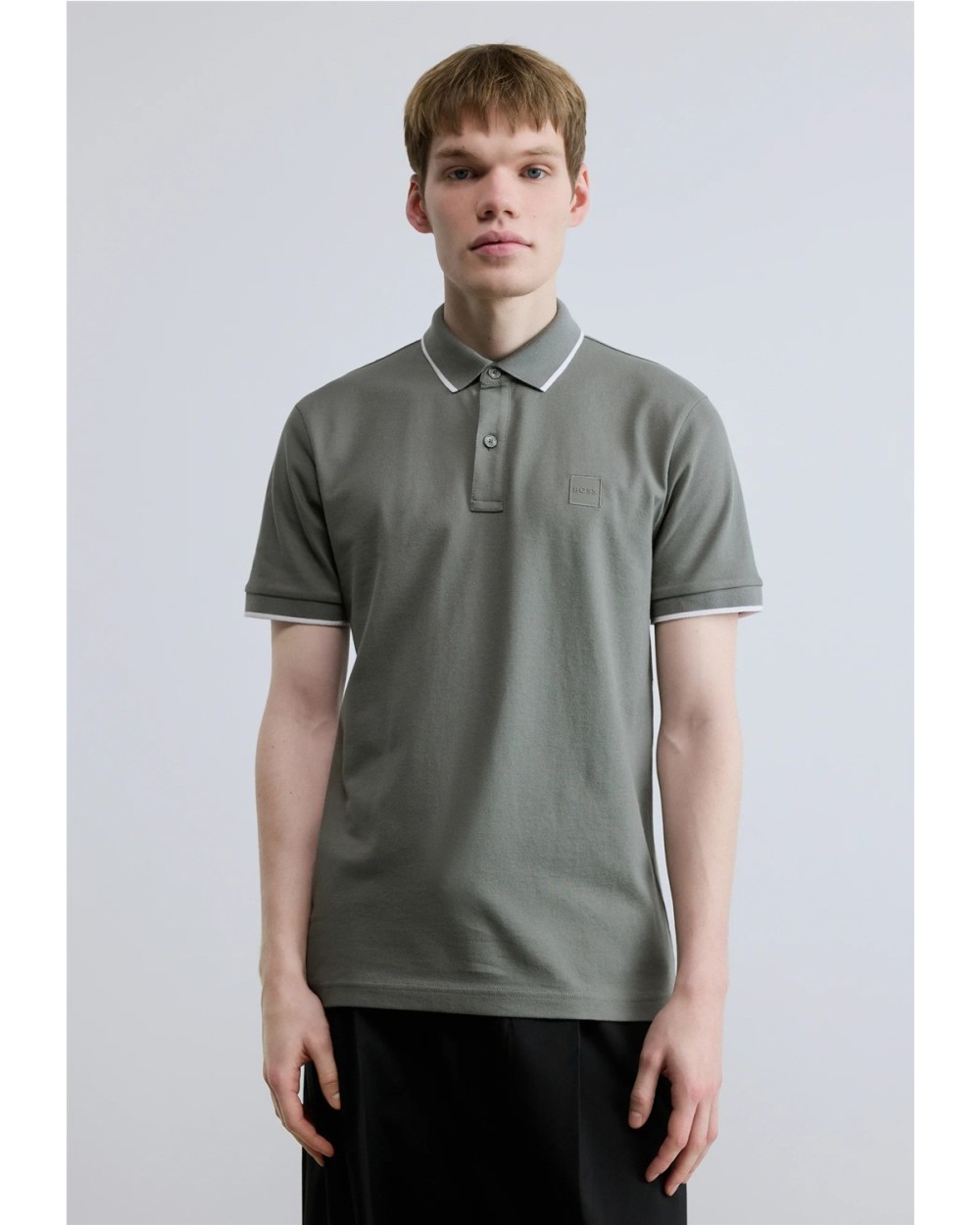 POLO SLIM FIT DE PIQUE DE ALGODON ELASTICO