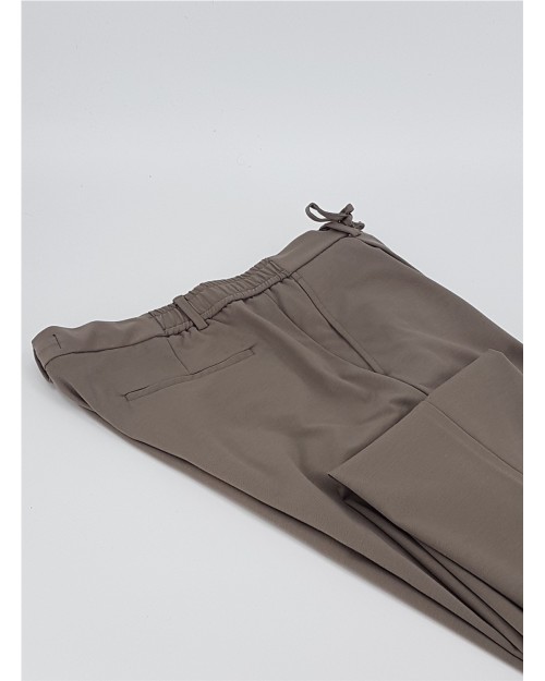 PANTALÓN CHINO CON CORDON 2