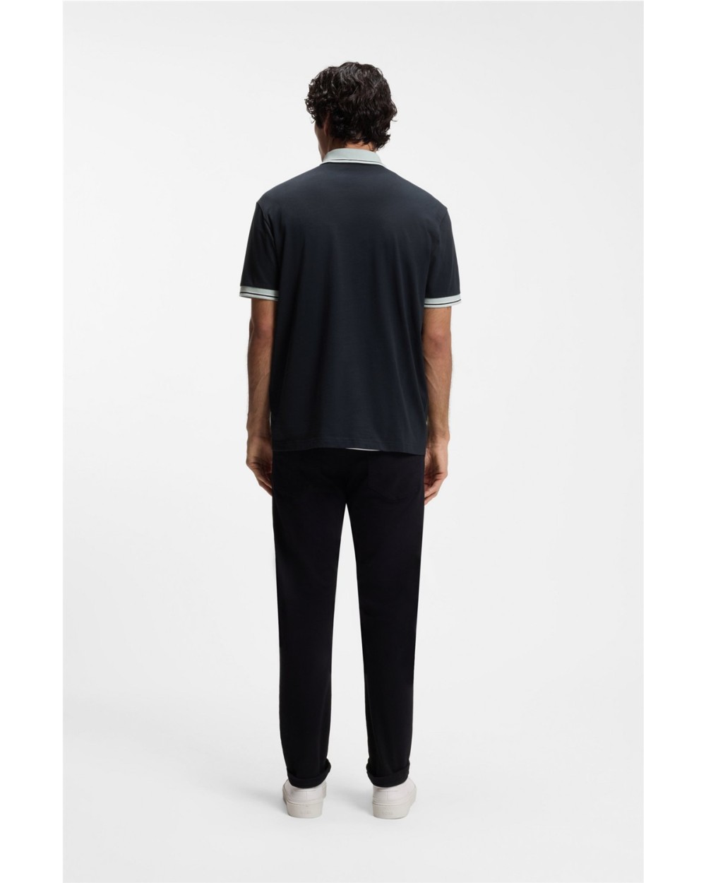 POLO EN PUNTO DE ALGODON CON DETALLES DE RAYA