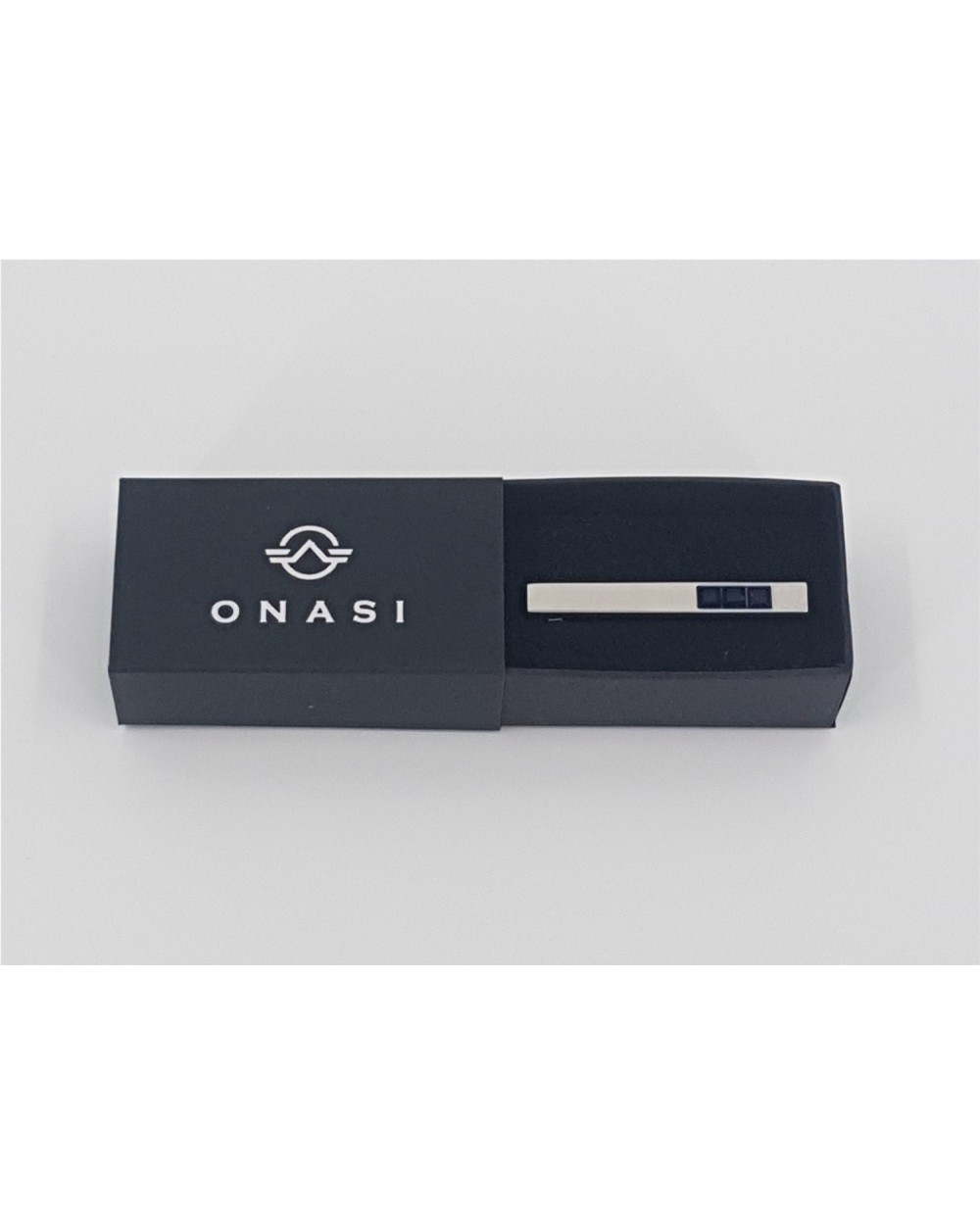 ALFILER DE CORBATA CON PIEDRAS AZULES