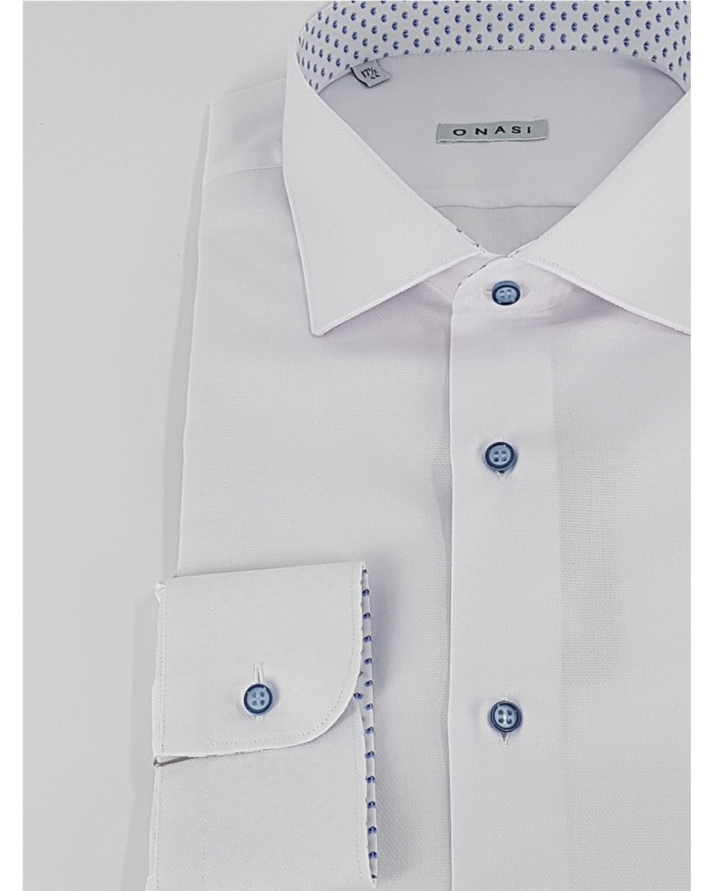 CAMISA SEMIVESTIR CON DETALLES