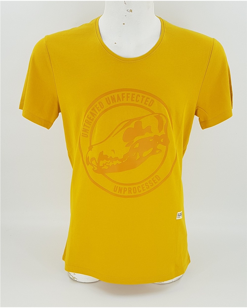 CAMISETA CON LOGO