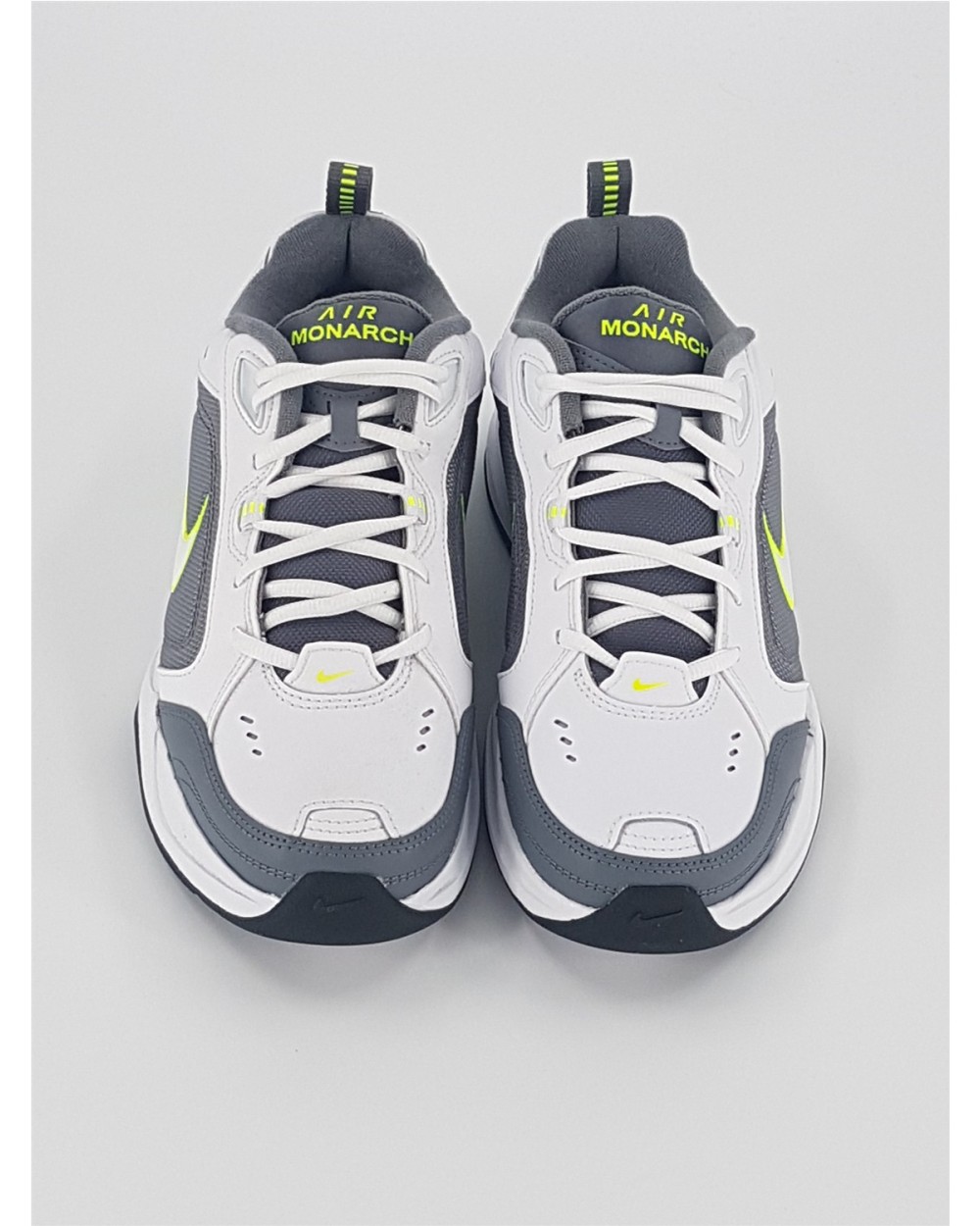 ZAPATILLAS AIR MONARCH IV