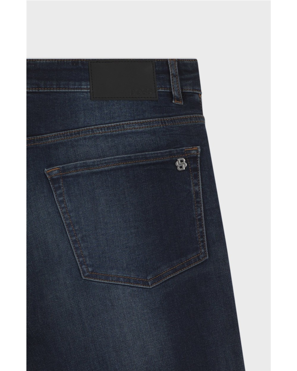 VAQUEROS REGULAR FIT EN SUAVE DENIM NEGRO AZULADO