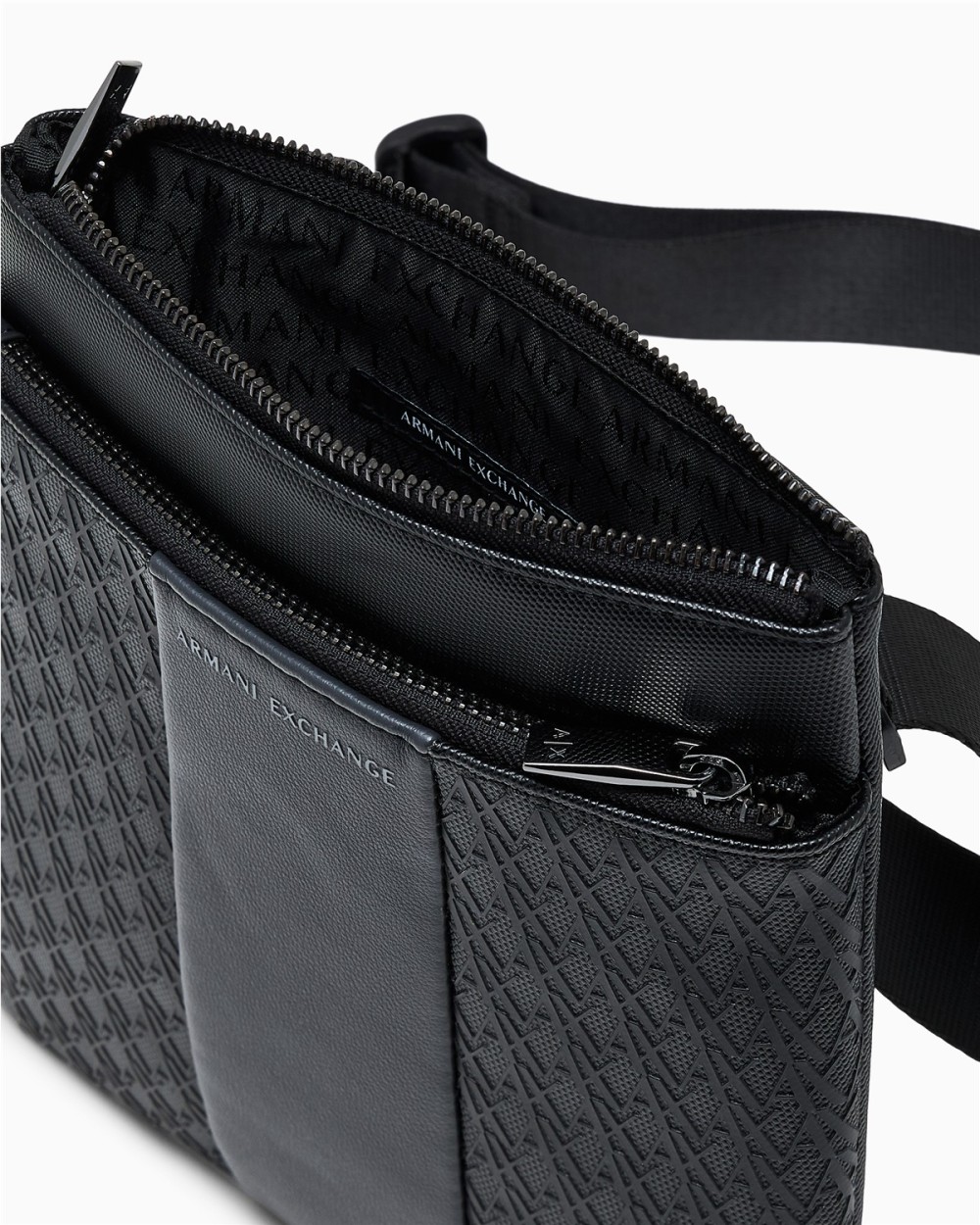 BOLSO PLANO CON FRANJA VERTICAL