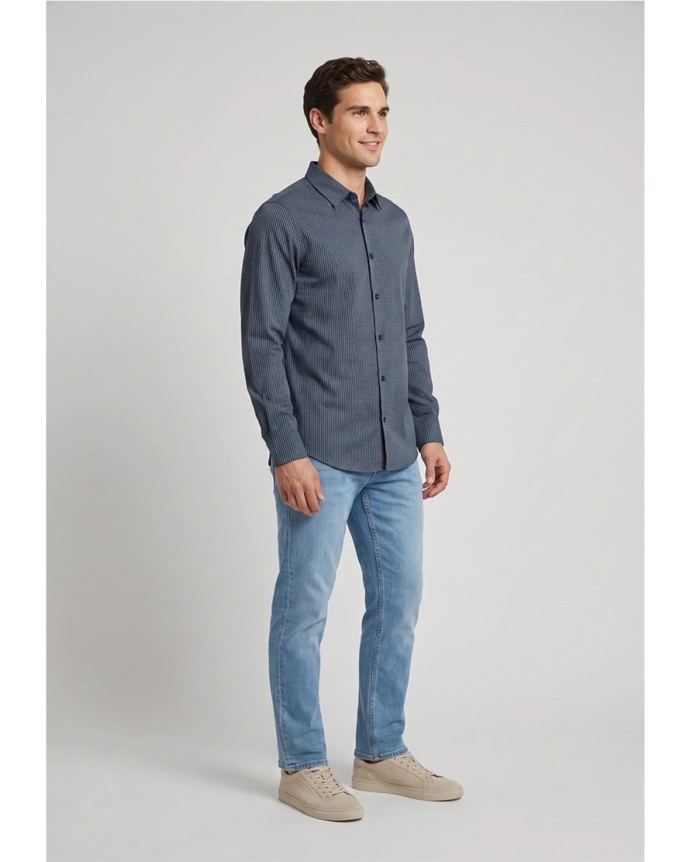 CAMISA DE MANGA LARGA CON LOGOTIPO ESTAMPADO