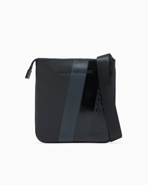 BOLSO BANDOLERA PLANO CON MONOGRAMA Y RAYAS