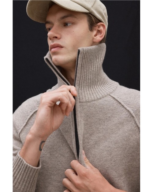 CHAQUETA CON CREMALLERA UBEDO