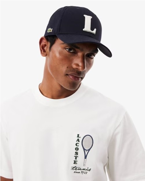 CAMISETA CON LOGO BORDADO