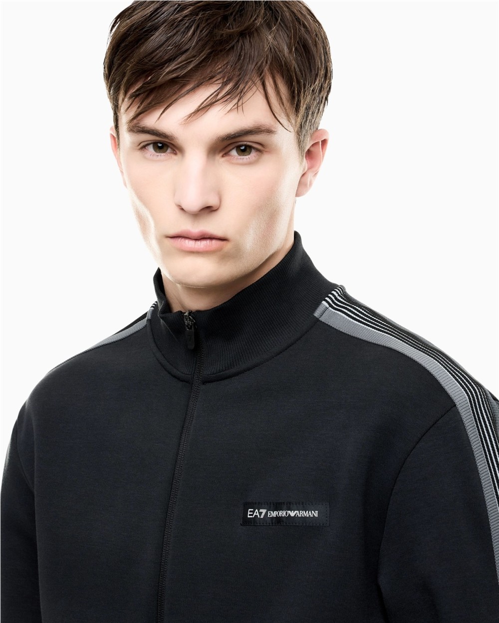 SUDADERA CON CREMALLERA