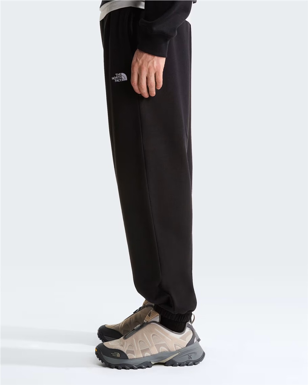 PANTALÓN DE CHÁNDAL ESSENTIAL