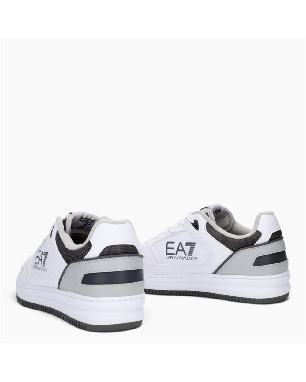 ZAPATILLA COMBINADA CON LOGO