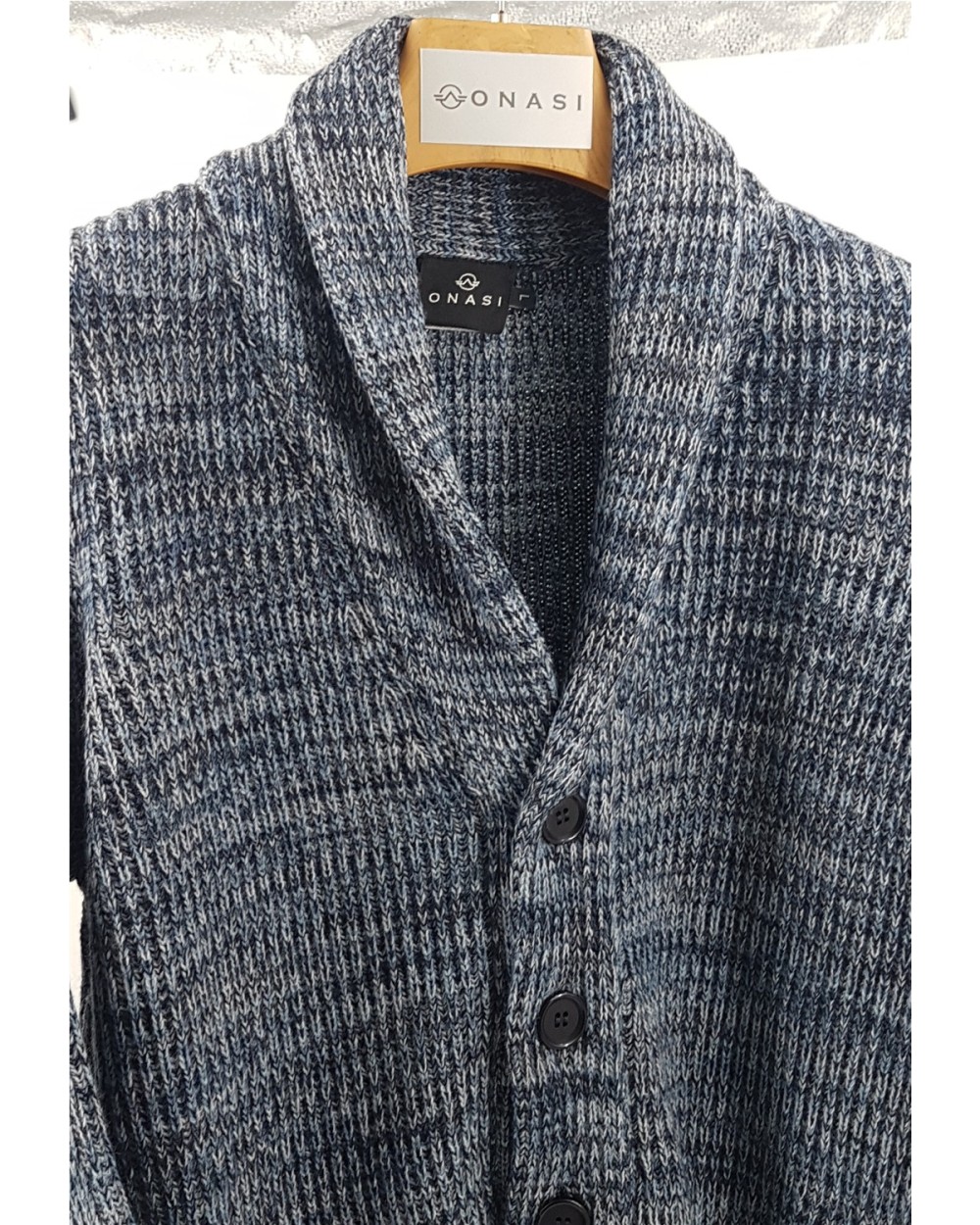 CHAQUETA DE PUNTO CON BOTONES