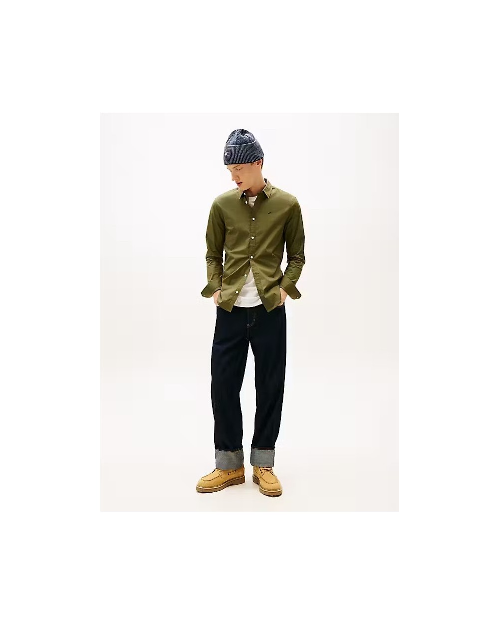 CAMISA DE CORTE SLIM EN POPELIN