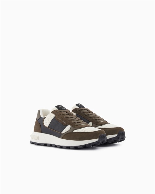 ZAPATILLA DEPORTIVA CON INSERCIONES EN CONTRASTE