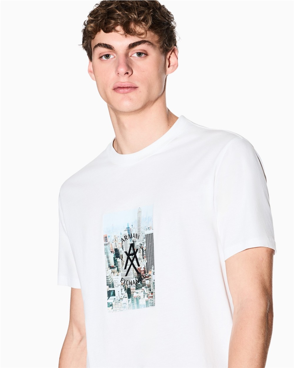 CAMISETA ALGODÓN REGULAR FIT.