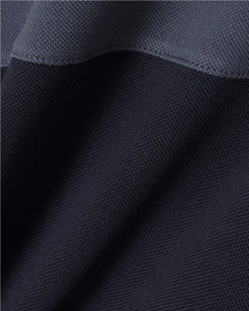 POLO DE PIQUE CON BLOQUES DE COLOR